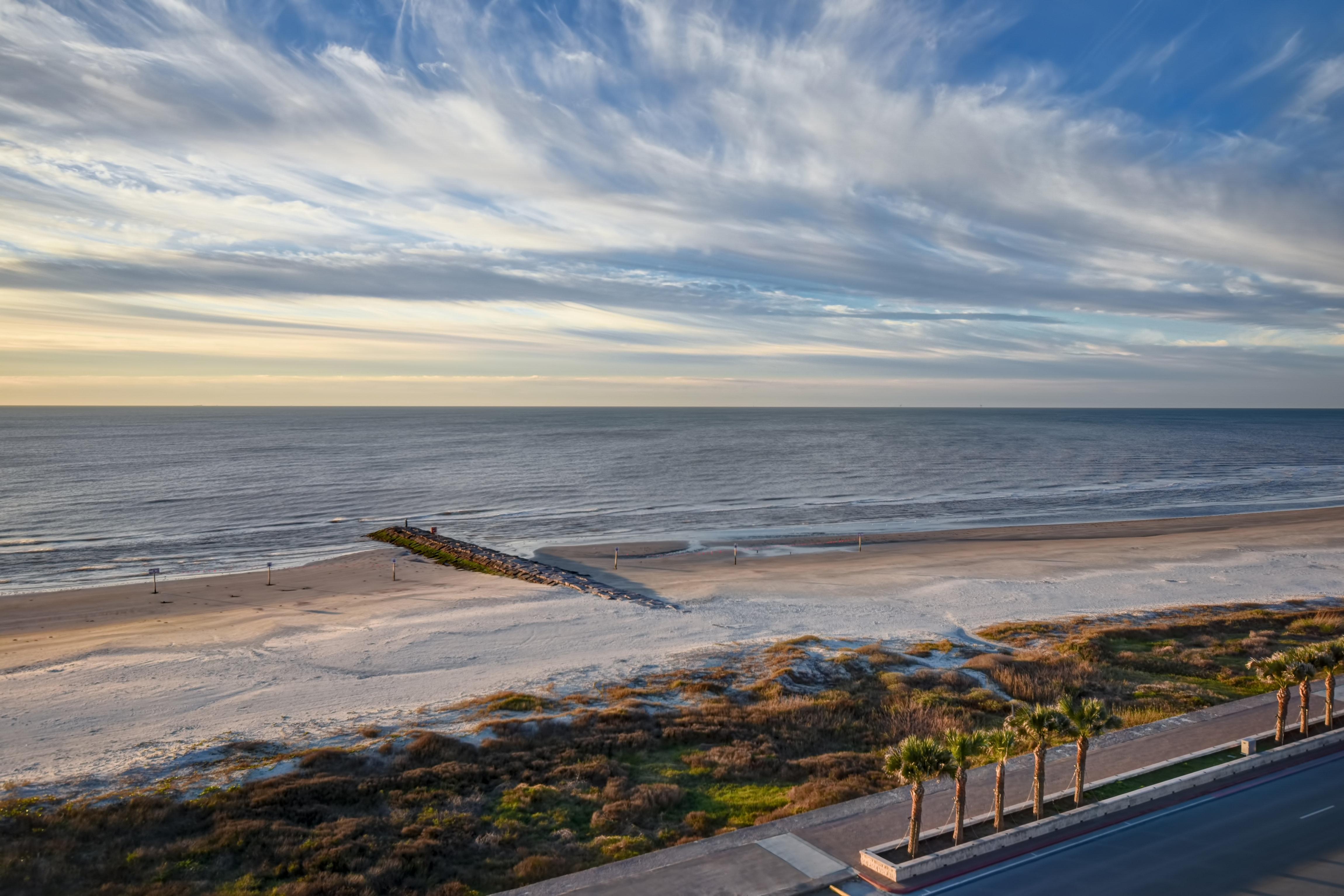 Express & - By Ihg 3* Galveston